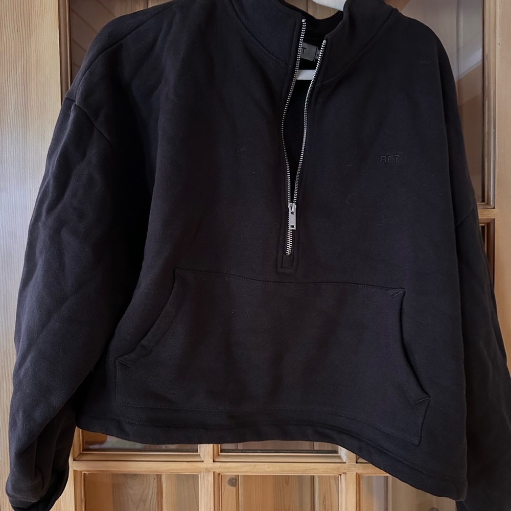 Set Active | heavyweight cropped half zip hoodie - Picture 3 of 5